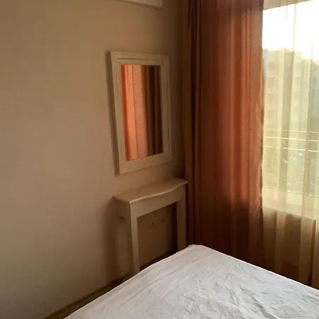 Апартамент Dawn Park 59 *